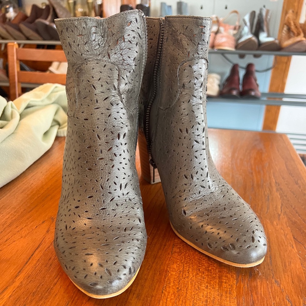 Silent D Gray Booties 8.5